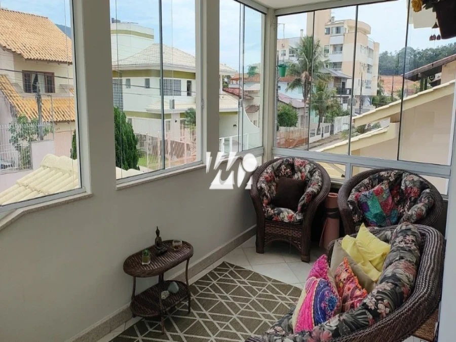 Casa em Pagani, Palhoça. 4 quartos, 0m². Imagem 12 de 26