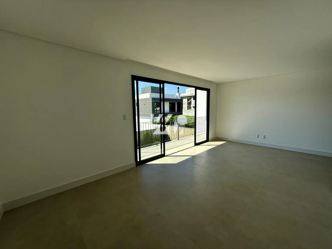 Casa em Pedra Branca, Palhoça. 3 quartos, 206m². Imagem 3 de 17