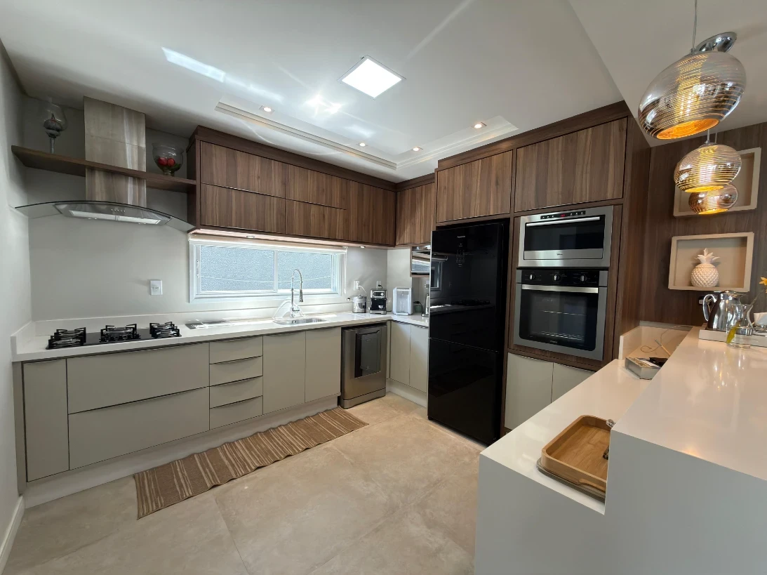 Casa em Pedra Branca, Palhoça. 4 quartos, 270m². Imagem 8 de 19