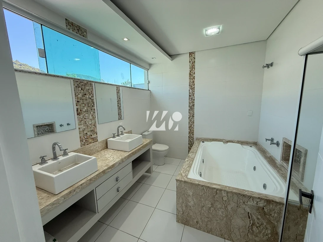 Casa em Pedra Branca, Palhoça. 4 quartos, 300m². Imagem 17 de 25