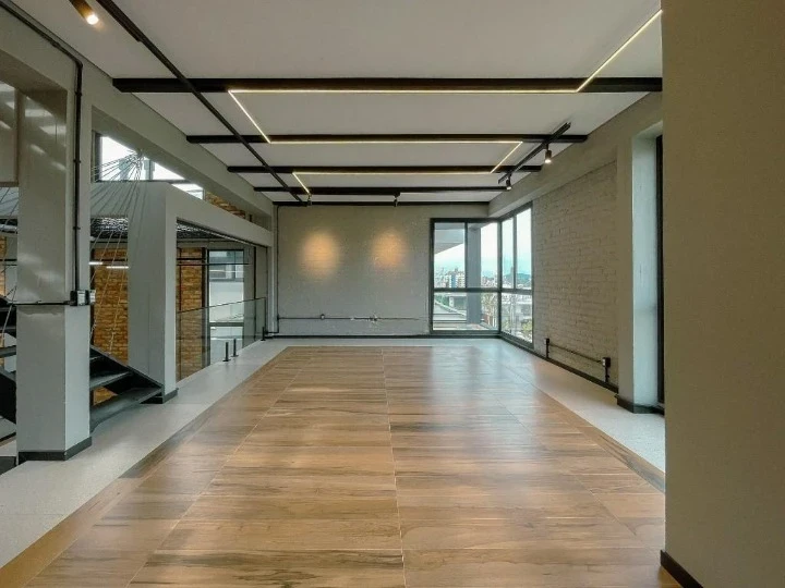 Casa em Pedra Branca, Palhoça. 3 quartos, 271m². Imagem 2 de 28