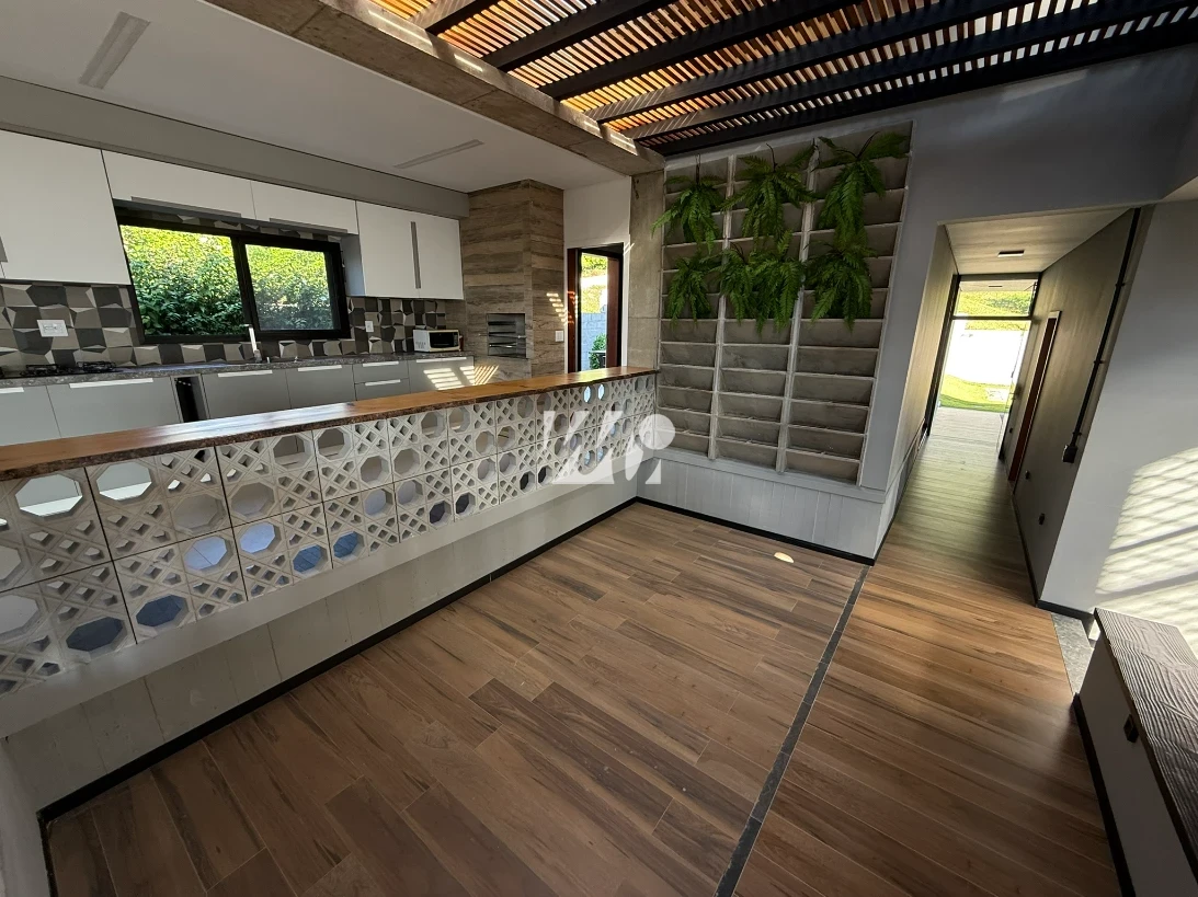 Casa em Pedra Branca, Palhoça. 3 quartos, 271m². Imagem 14 de 28