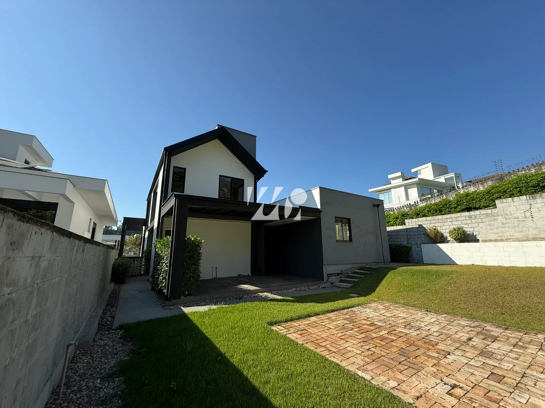 Casa em Pedra Branca, Palhoça. 3 quartos, 271m². Imagem 26 de 28