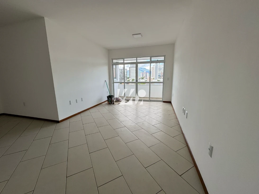 Apartamento em Centro, Palhoça. 3 quartos, 130m². Imagem 2 de 21