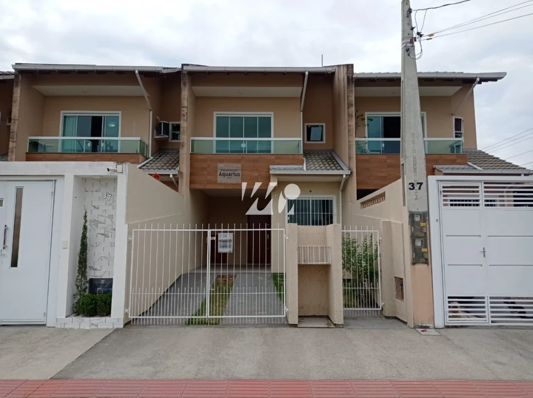 Sobrado Geminado em Nova Palhoça, Palhoça. 2 quartos, 75m². Imagem 2 de 15