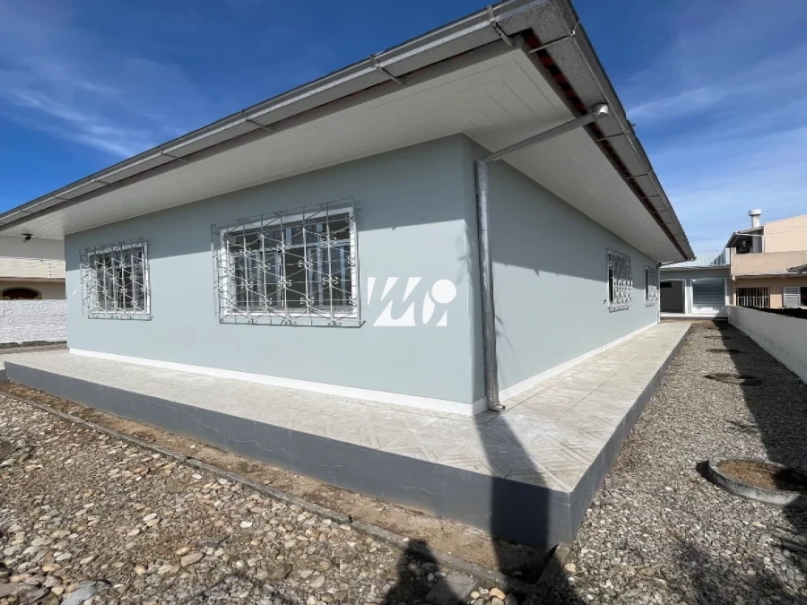 Casa em Ponte do Imaruim, Palhoça. 3 quartos, 130m². Imagem 2 de 17