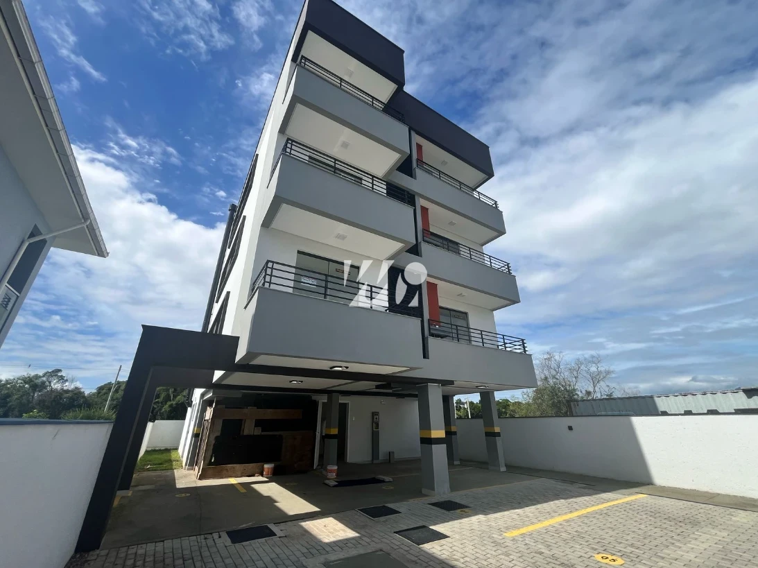 Apartamento em Sertão do Maruim, São José. 2 quartos, 63m². Imagem 1 de 18