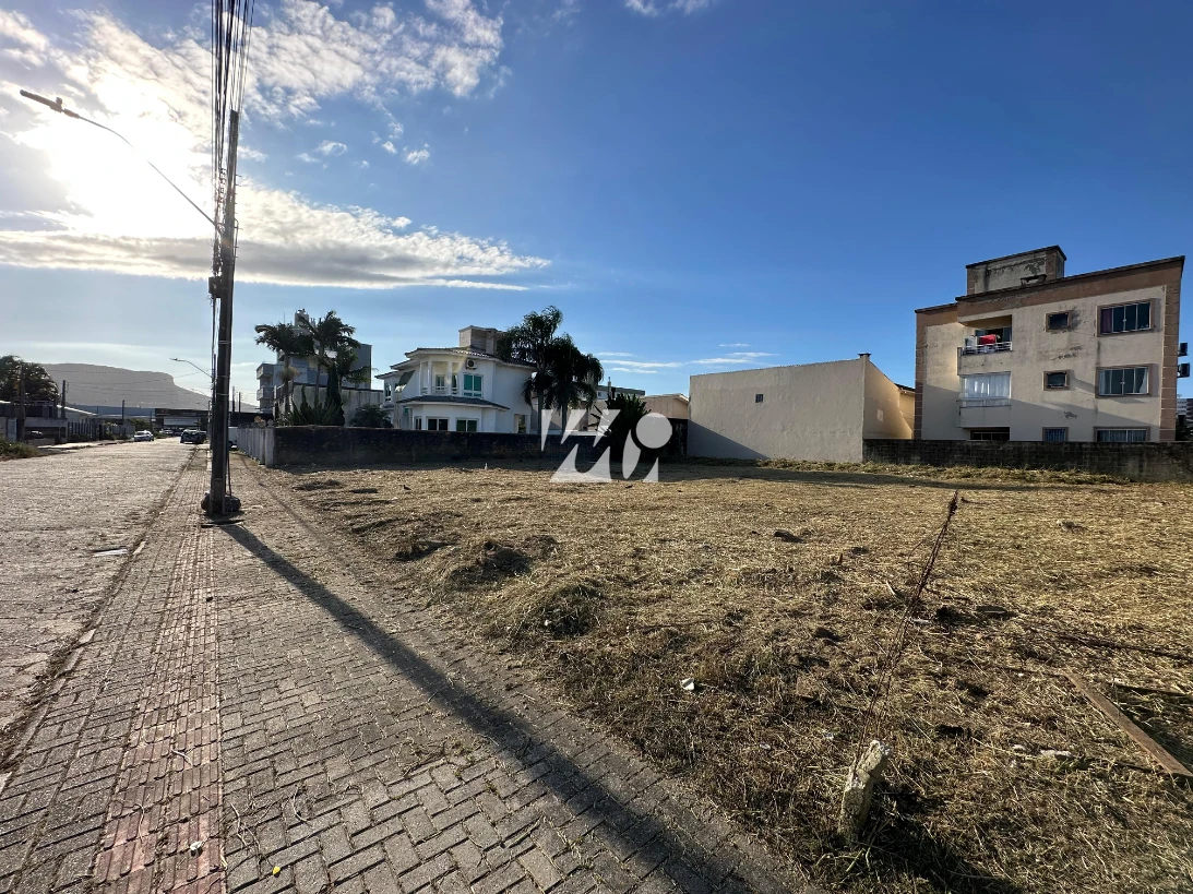 Terreno em Ponte do Imaruim, Palhoça. 0 quartos, 0m². Imagem 1 de 5