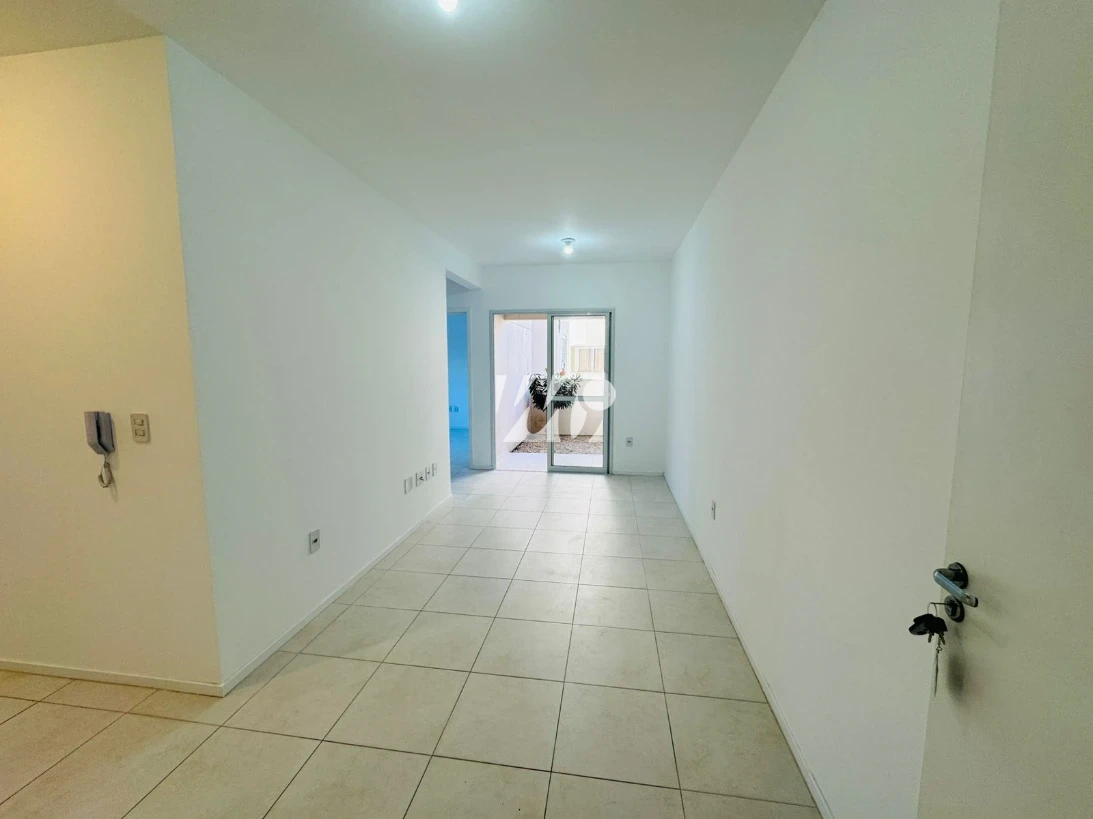 Apartamento em Aririú, Palhoça. 2 quartos, 56m². Imagem 2 de 18