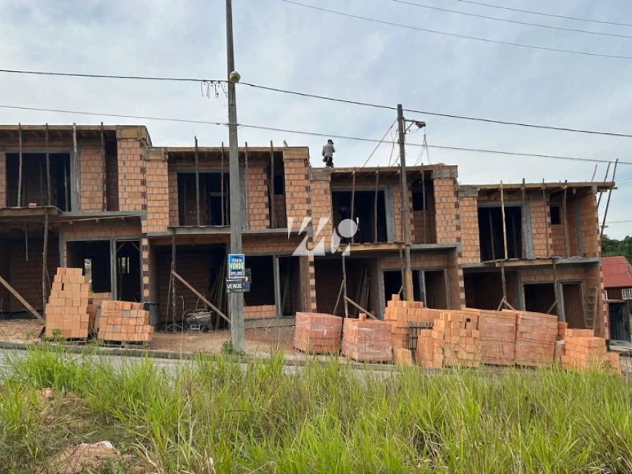 Sobrado Geminado em Sertão do Maruim, São José. 2 quartos, 115m². Imagem 3 de 4
