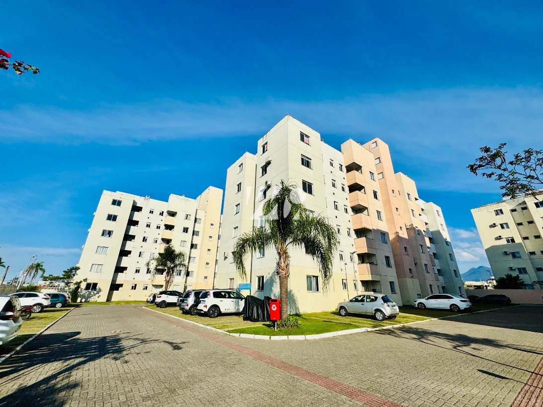 Apartamento em Bela Vista, Palhoça. 2 quartos, 51m². Imagem 1 de 17