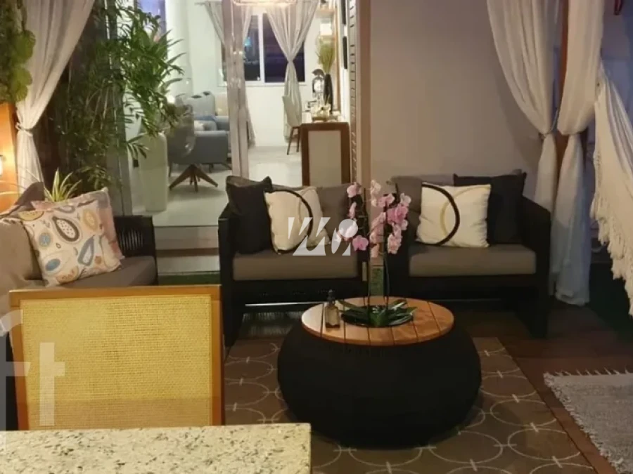 Casa em Madri, Palhoça. 2 quartos, 60m². Imagem 2 de 12