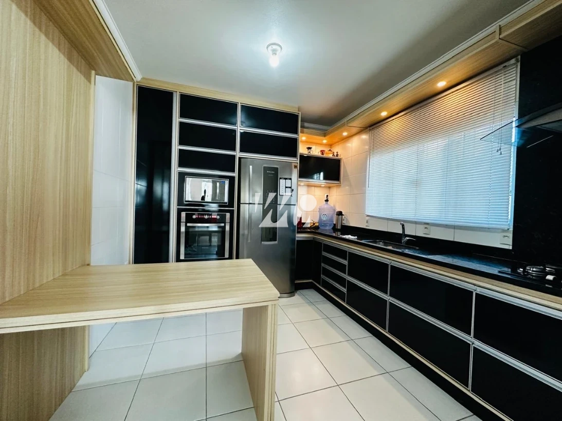 Casa em Pagani, Palhoça. 3 quartos, 196m². Imagem 8 de 16