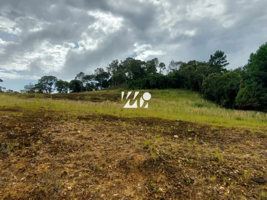 Terreno em , Rancho Queimado. 0 quartos, 0m². Imagem 5 de 8