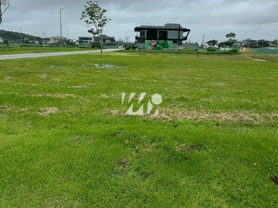 Terreno em Pedra Branca, Palhoça. 0 quartos, 0m². Imagem 2 de 2