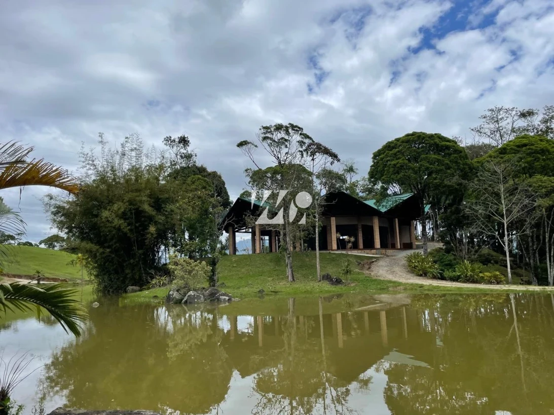 Terreno em , Santo Amaro da Imperatriz. 0 quartos, 0m². Imagem 7 de 12