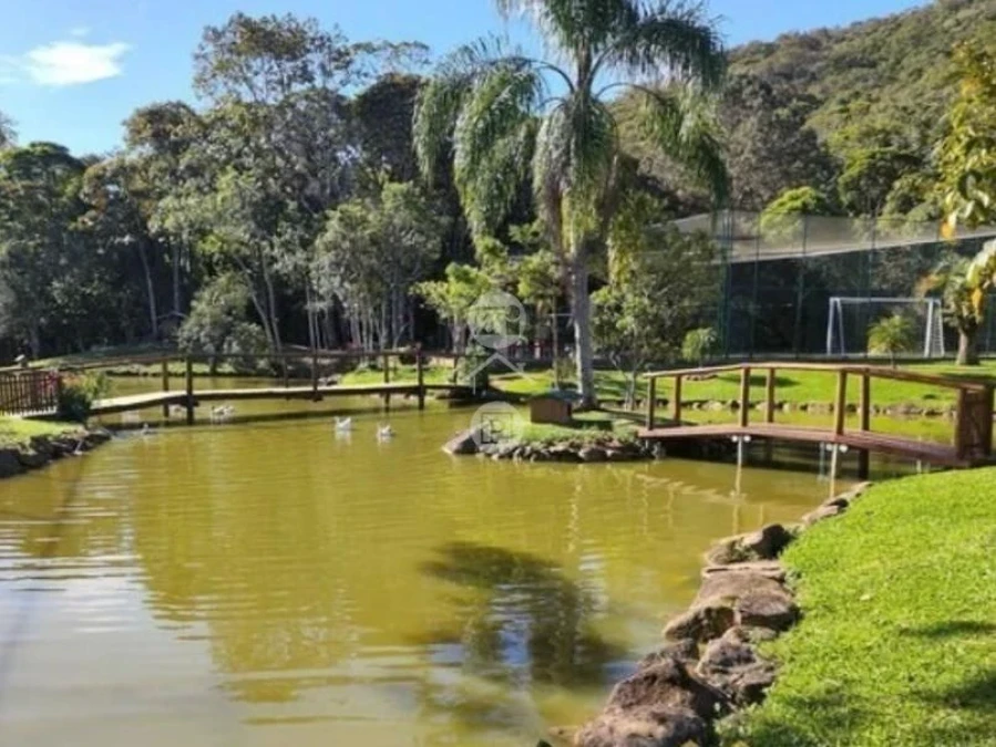 Terreno em , Santo Amaro da Imperatriz. 0 quartos, 0m². Imagem 1 de 12