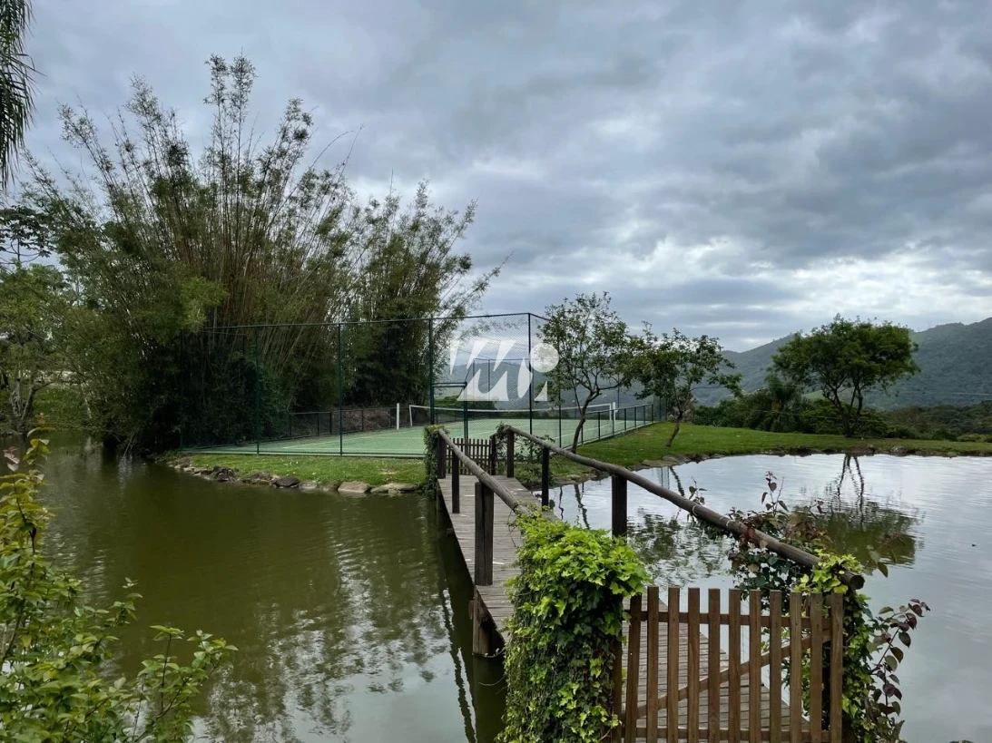 Terreno em Santo Amaro, Santo Amaro do Imperatriz. 0 quartos, 0m². Imagem 4 de 12