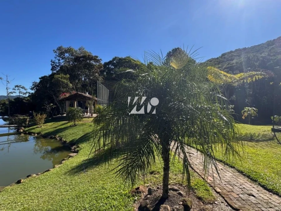 Terreno em , Santo Amaro da Imperatriz. 0 quartos, 0m². Imagem 3 de 6