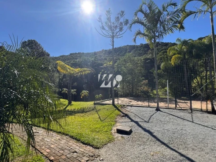 Terreno em , Santo Amaro da Imperatriz. 0 quartos, 0m². Imagem 4 de 6