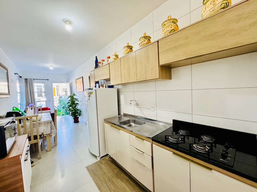 Casa Geminada em Bela Vista, Palhoça. 2 quartos, 48m². Imagem 3 de 11