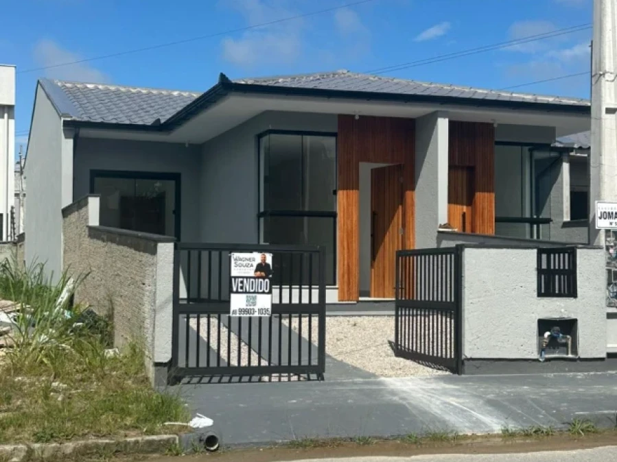 Casa Geminada em Bela Vista, Palhoça. 2 quartos, 50m². Imagem 1 de 1