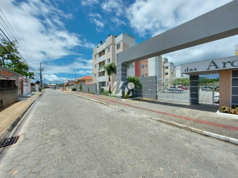 Apartamento em Barra do Aririú, Palhoça. 2 quartos, 50m². Imagem 9 de 12