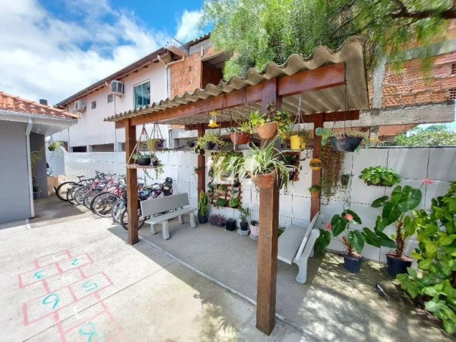 Apartamento em Barra do Aririú, Palhoça. 2 quartos, 50m². Imagem 7 de 12