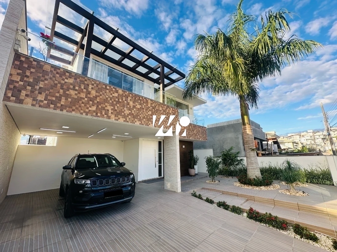 Casa em Pedra Branca, Palhoça. 4 quartos, 198m². Imagem 1 de 24