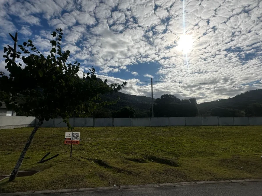 Terreno em Pedra Branca, Palhoça. 0 quartos, 0m². Imagem 4 de 4