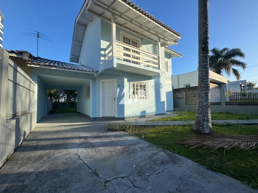 Casa em Pedra Branca, Palhoça. 4 quartos, 117m². Imagem 1 de 25