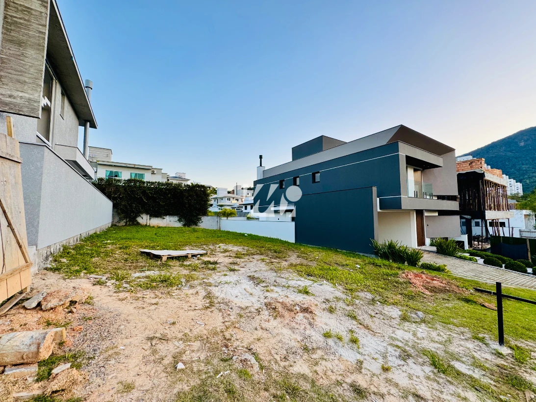 Terreno em Pedra Branca, Palhoça. 0 quartos, 0m². Imagem 4 de 12