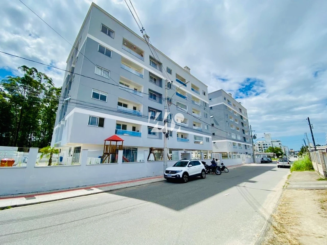 Apartamento em Aririú, Palhoça. 2 quartos, 56m². Imagem 1 de 18