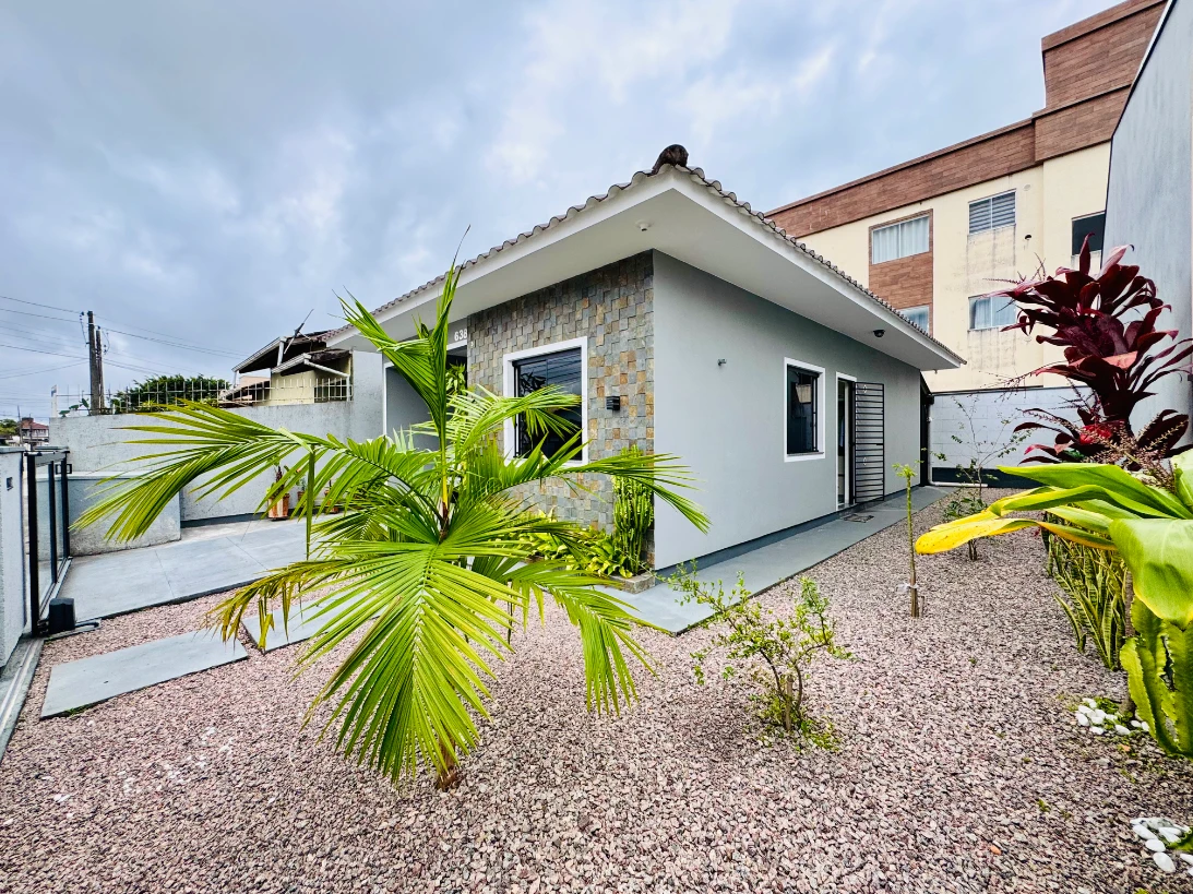 Casa em Barra do Aririú, Palhoça. 2 quartos, 63m². Imagem 1 de 13