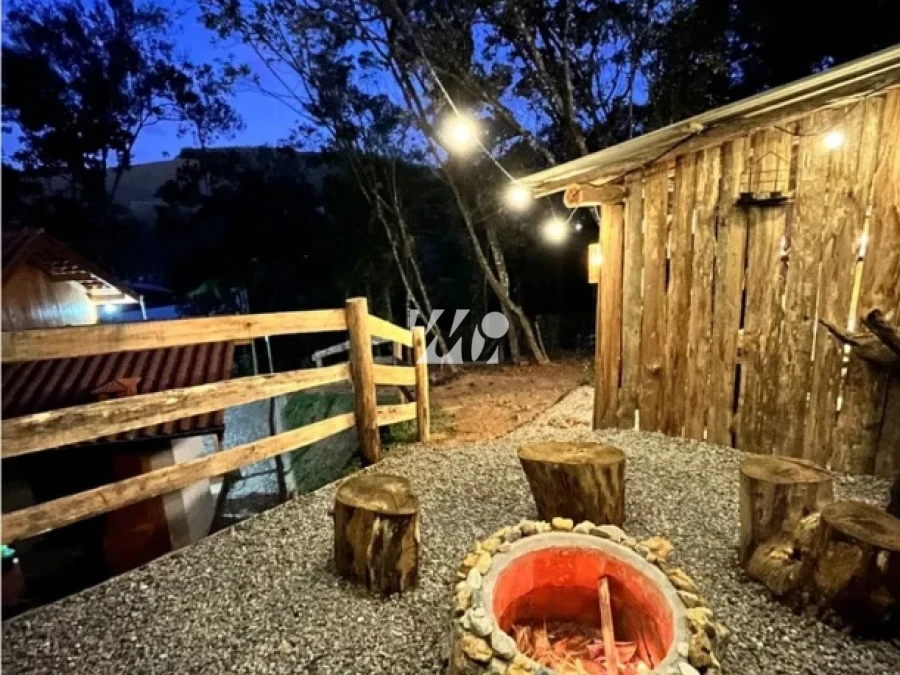 Chácara em Moura, Canelinha. 2 quartos, 155m². Imagem 7 de 17