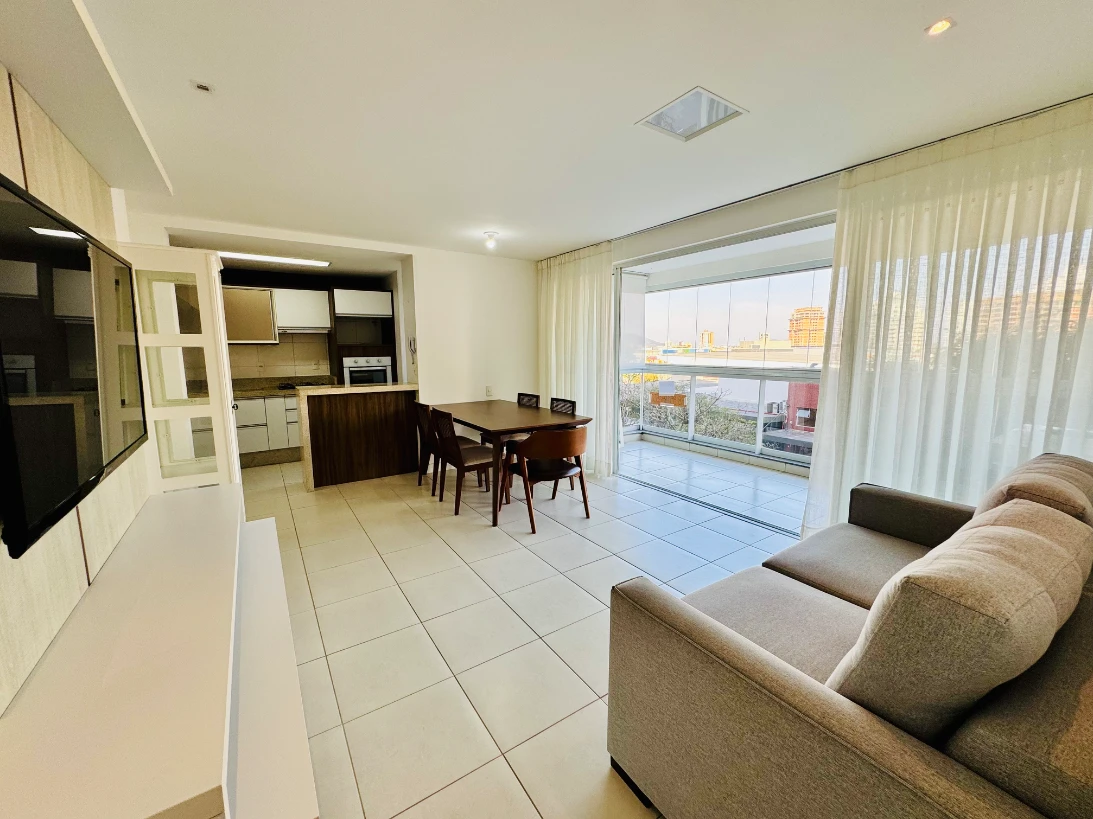 Apartamento em Pedra Branca, Palhoça. 3 quartos, 89m². Imagem 2 de 21