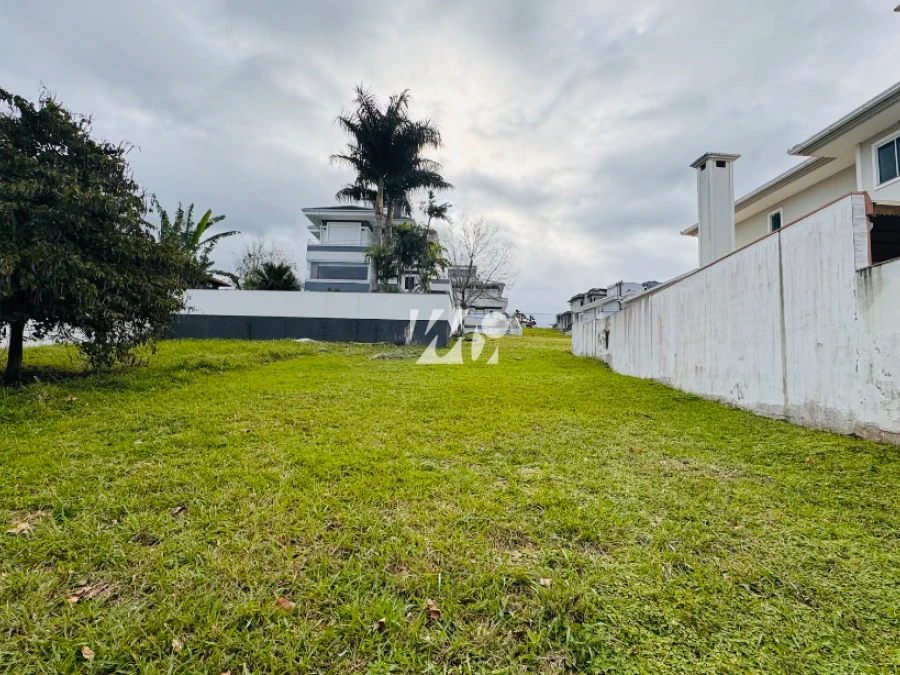 Terreno em Pedra Branca, Palhoça. 0 quartos, 0m². Imagem 4 de 6