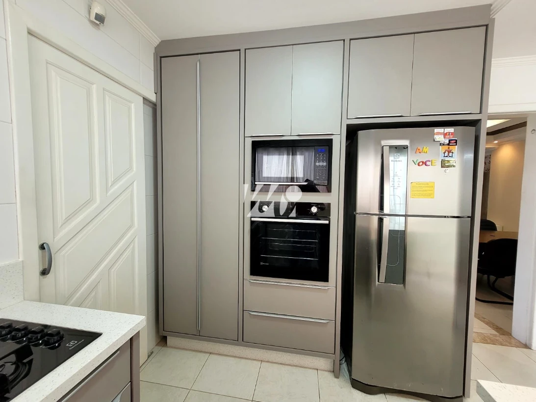 Casa em Pedra Branca, Palhoça. 3 quartos, 239m². Imagem 10 de 25