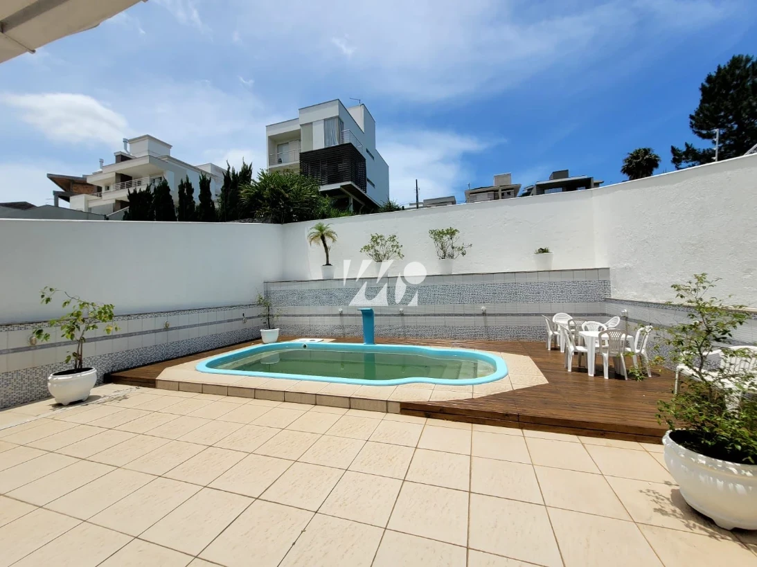 Casa em Pedra Branca, Palhoça. 3 quartos, 239m². Imagem 16 de 18