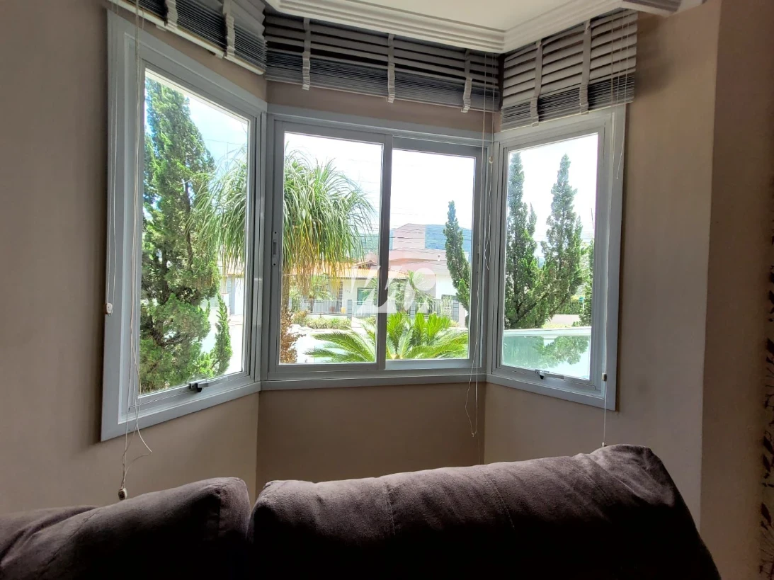 Casa em Pedra Branca, Palhoça. 3 quartos, 239m². Imagem 15 de 18