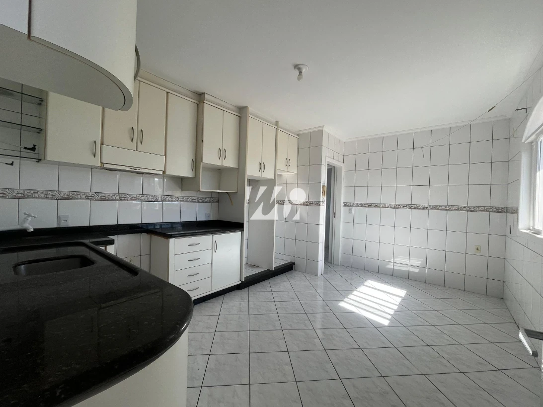 Casa em Passa Vinte, Palhoça. 3 quartos, 250m². Imagem 3 de 13