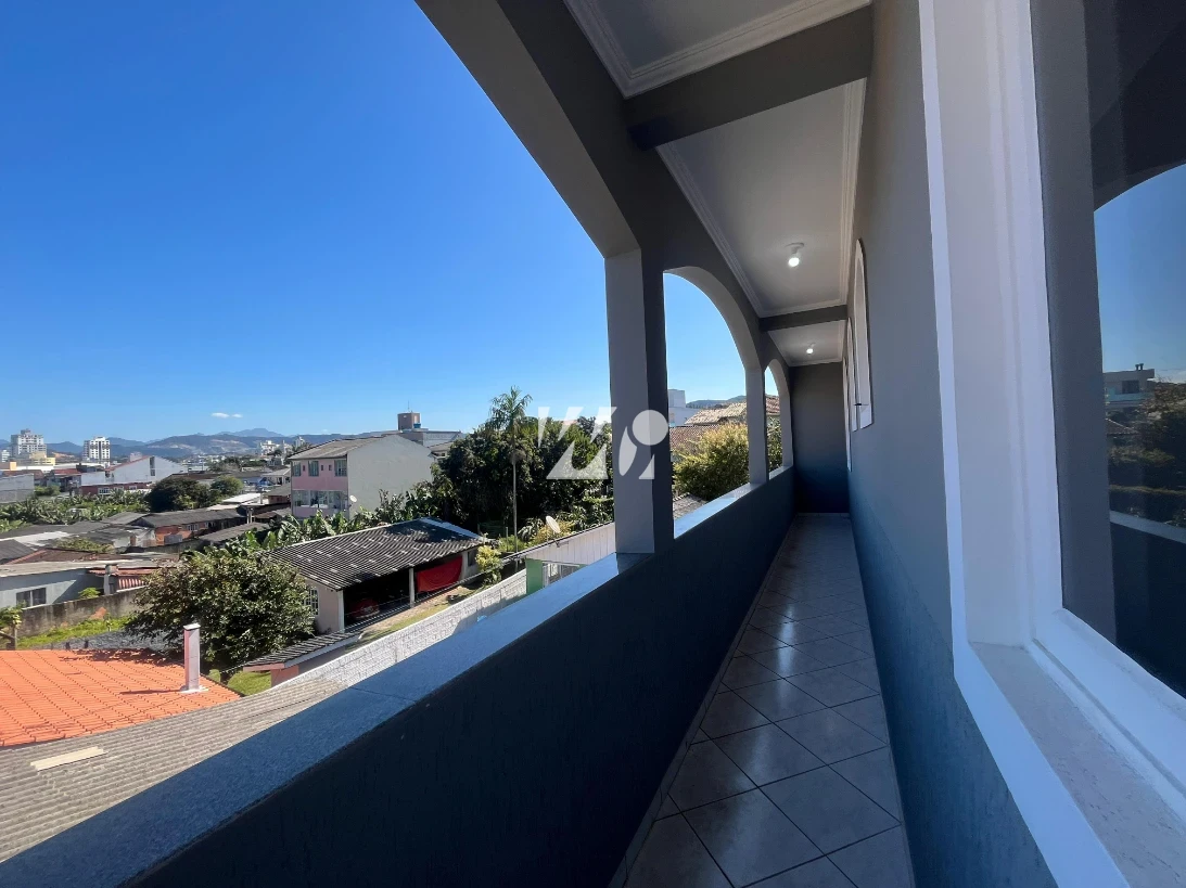 Casa em Passa Vinte, Palhoça. 3 quartos, 250m². Imagem 6 de 13