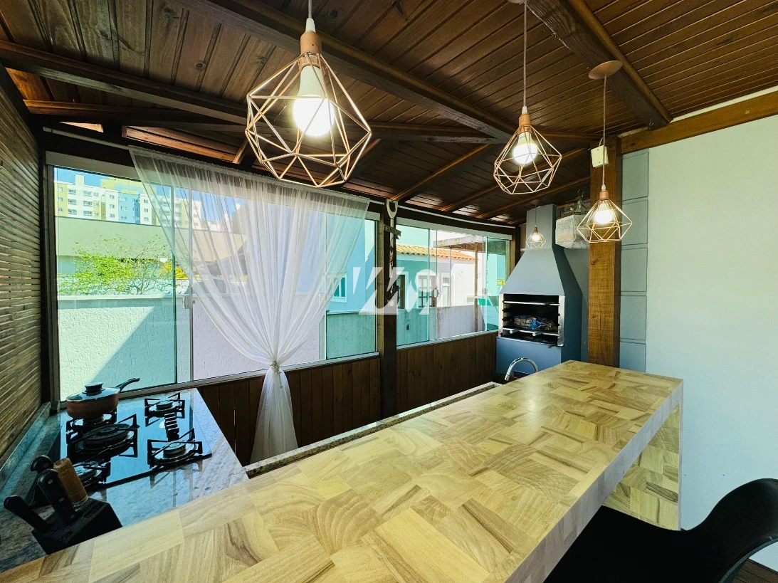 Casa em Pedra Branca, Palhoça. 4 quartos, 240m². Imagem 19 de 22