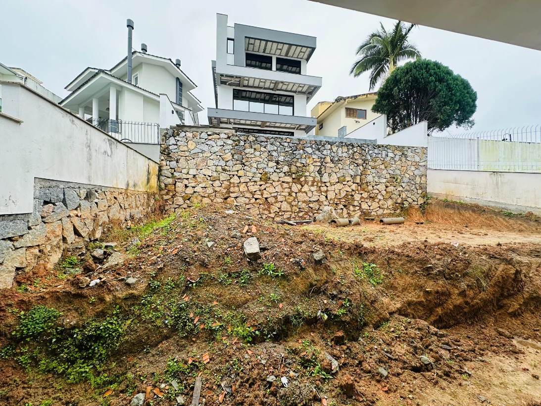 Casa em Pedra Branca, Palhoça. 4 quartos, 270m². Imagem 8 de 8