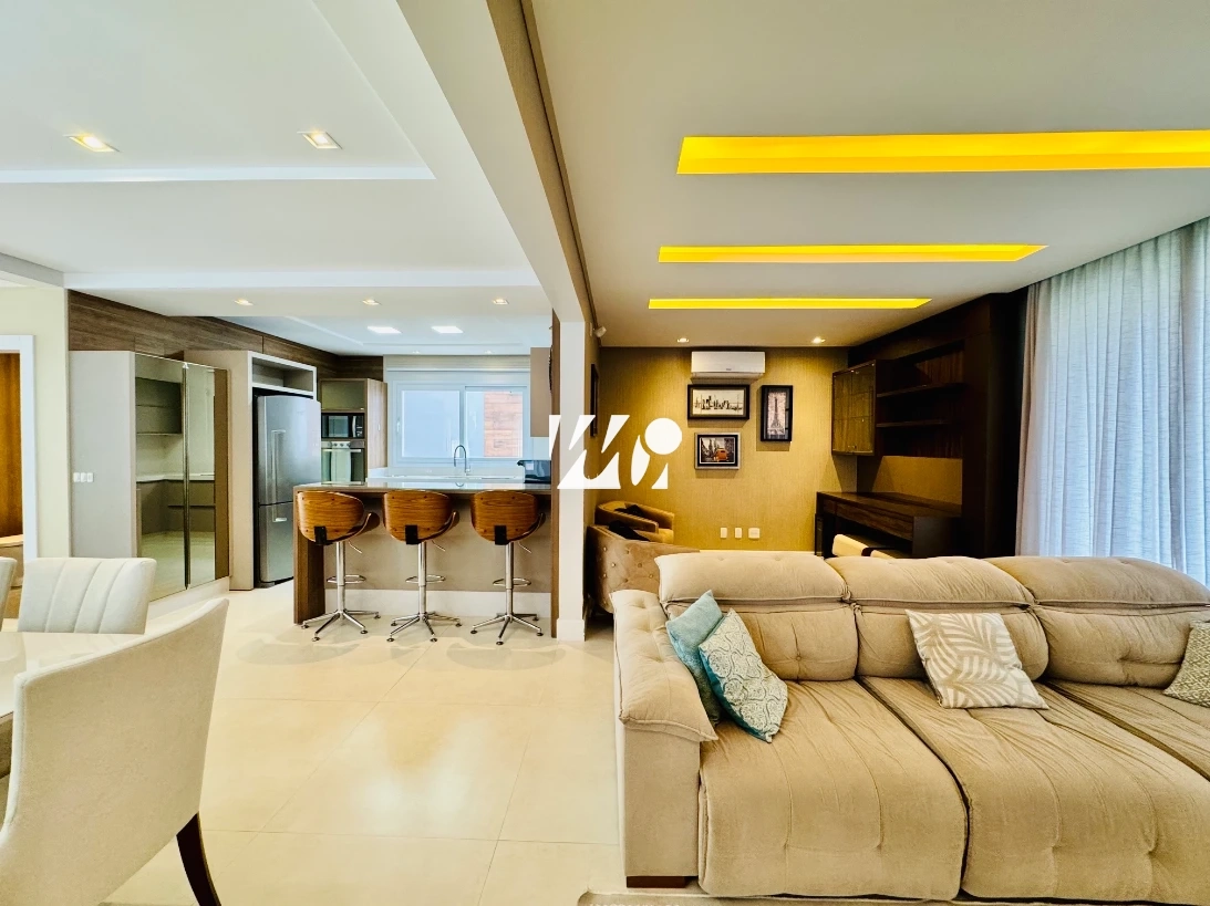 Casa em Pedra Branca, Palhoça. 3 quartos, 320m². Imagem 8 de 28