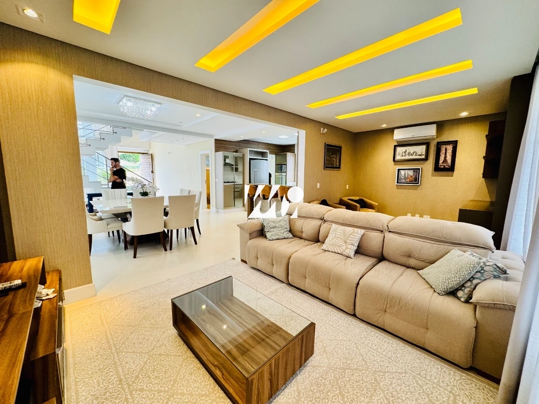 Casa em Pedra Branca, Palhoça. 3 quartos, 320m². Imagem 7 de 28