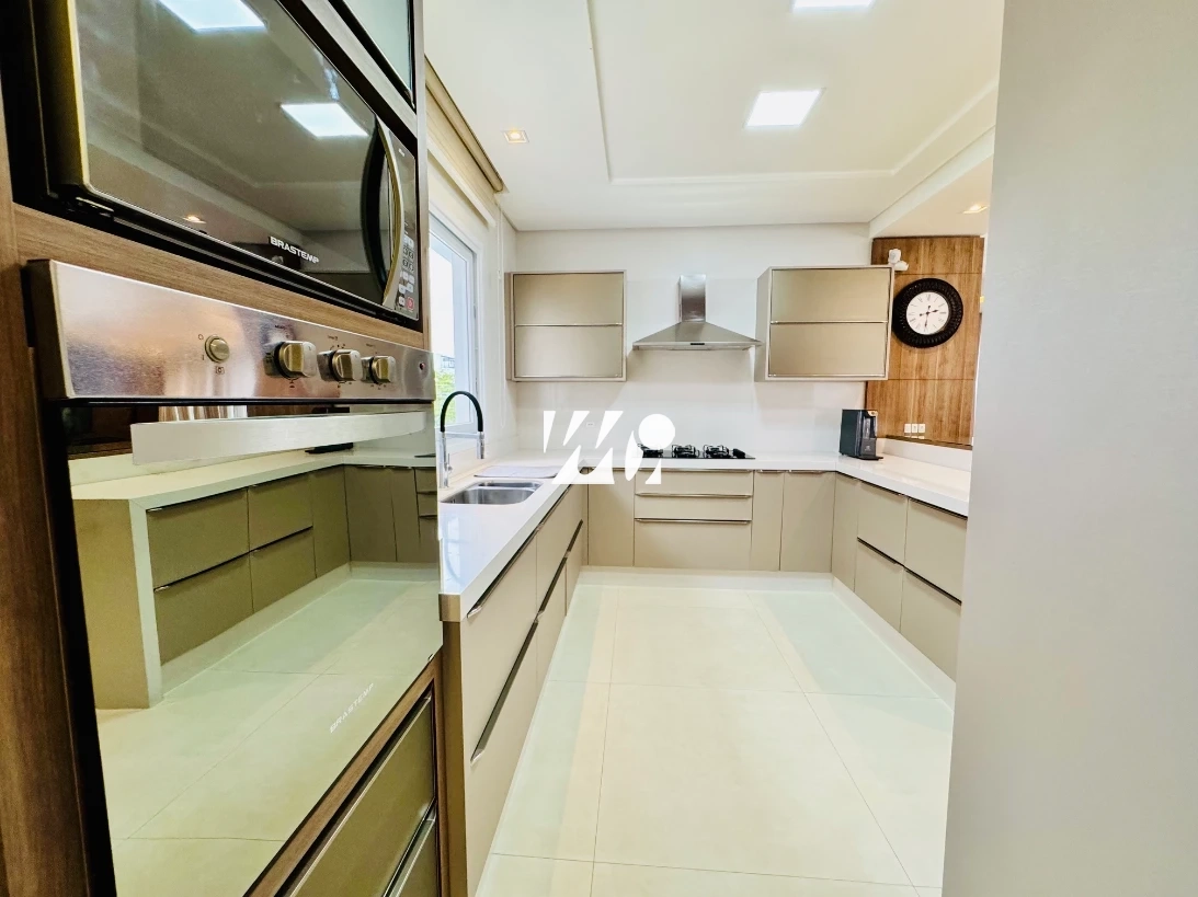 Casa em Pedra Branca, Palhoça. 3 quartos, 320m². Imagem 11 de 28