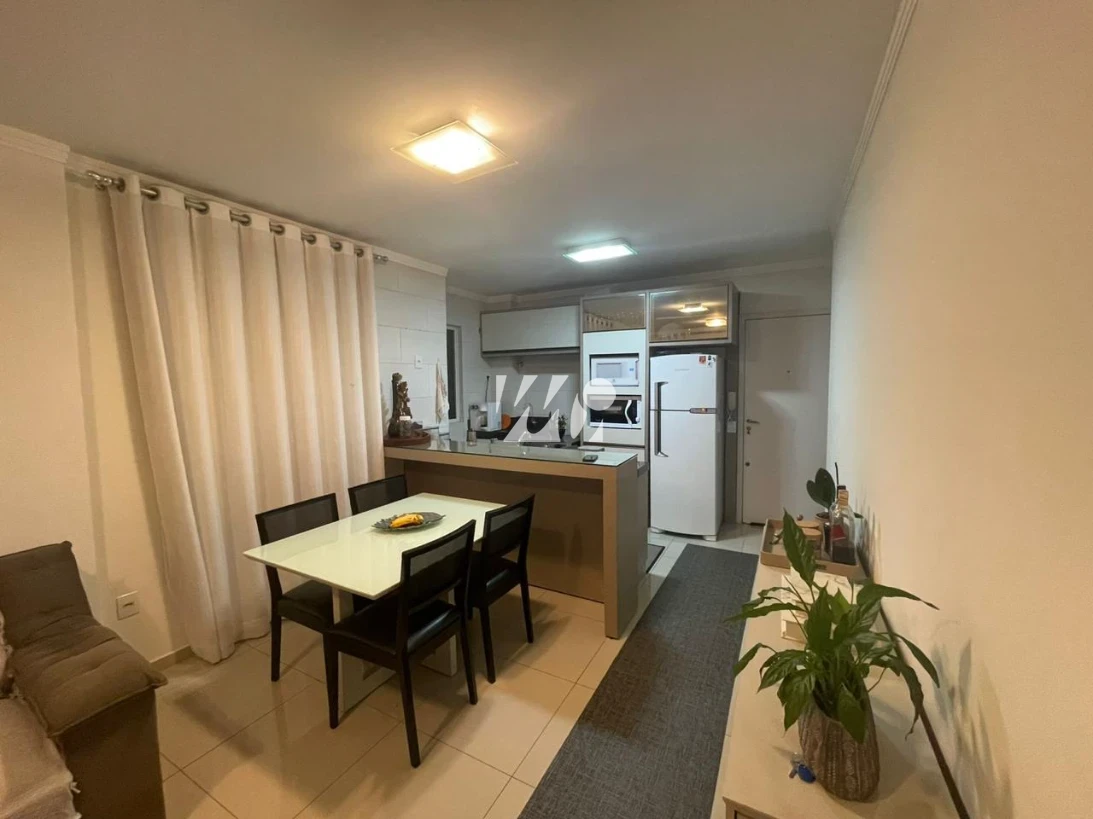 Apartamento em Meia Praia , Itapema. 2 quartos, 69m². Imagem 1 de 16
