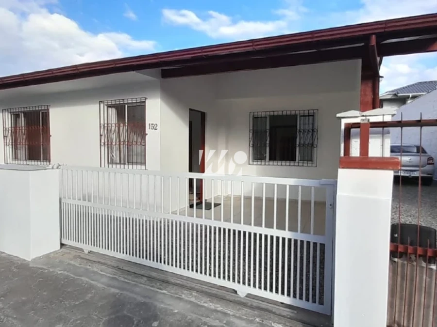 Casa em Barra do Aririú, Palhoça. 2 quartos, 102m². Imagem 1 de 20