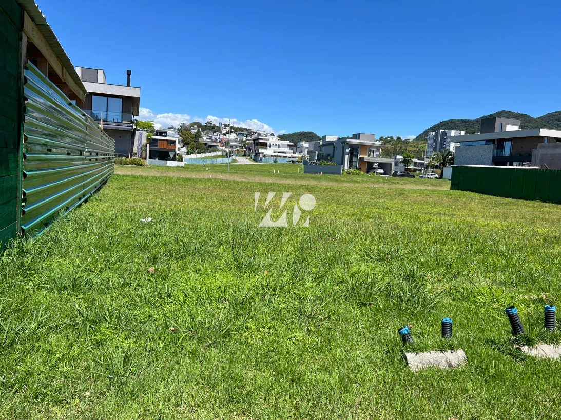 Terreno em Pedra Branca, Palhoça. 0 quartos, 0m². Imagem 2 de 3